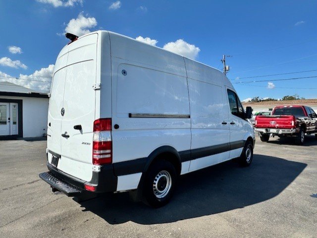 2018 Mercedes-Benz Sprinter 2500 High Roof photo