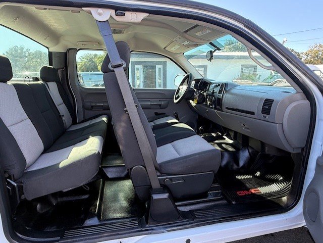 2007 GMC Sierra 1500 - $7,888