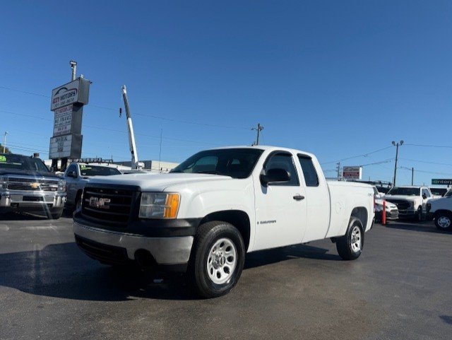 2007 GMC Sierra 1500 - $7,888