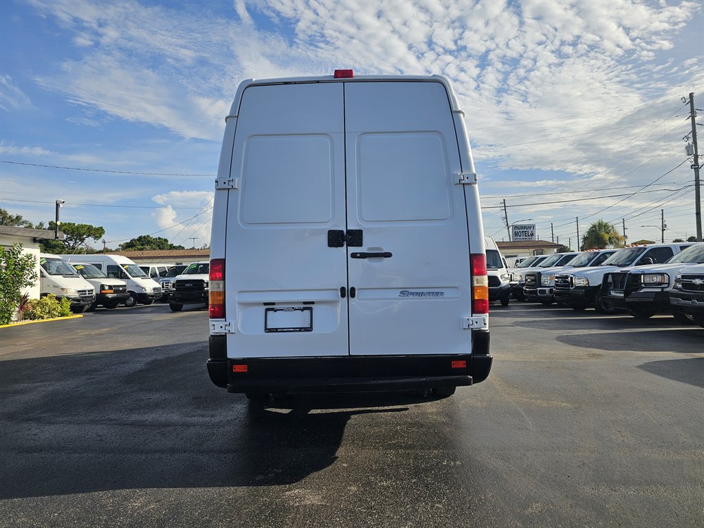 2005 Dodge Sprinter - $16,888