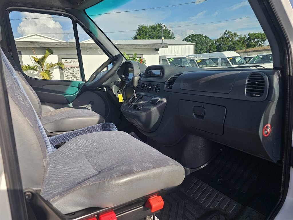 2005 Dodge Sprinter - $16,888