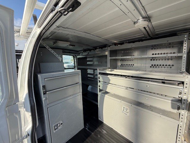 2013 Chevrolet Express 2500 2500 photo