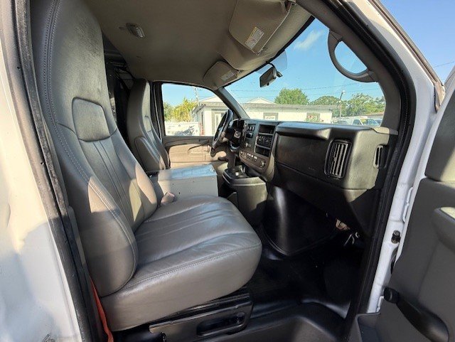 2013 Chevrolet Express 2500 2500 photo