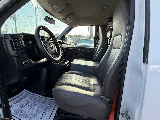 2013 Chevrolet Express 2500 2500 photo