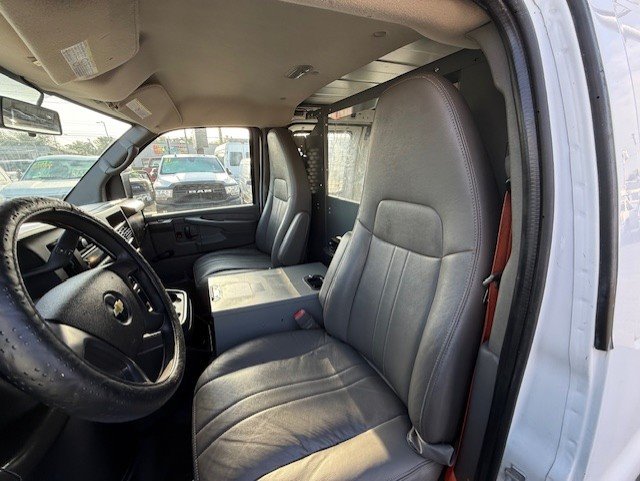 2013 Chevrolet Express 2500 2500 photo