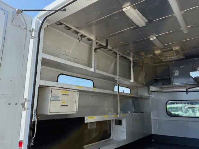2009 Ford F-550 - $15,888