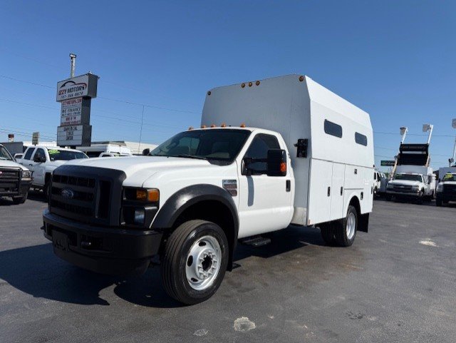 2009 Ford F-550 - $15,888