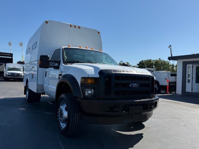 2009 Ford F-550 - $15,888