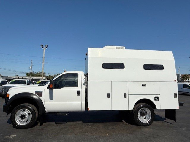 2009 Ford F-550 - $15,888