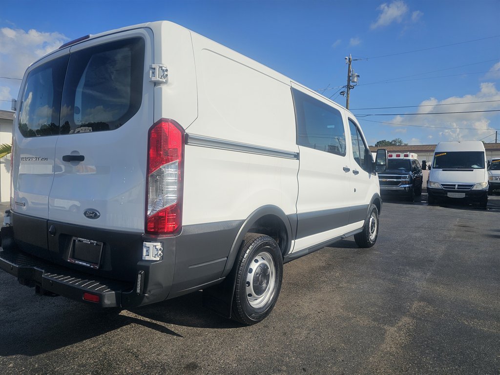 2016 Ford T250 Vans - $16,888