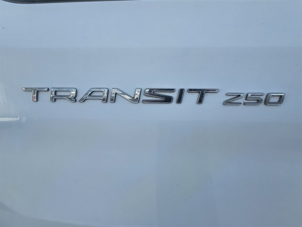 2016 Ford T250 Vans - $16,888
