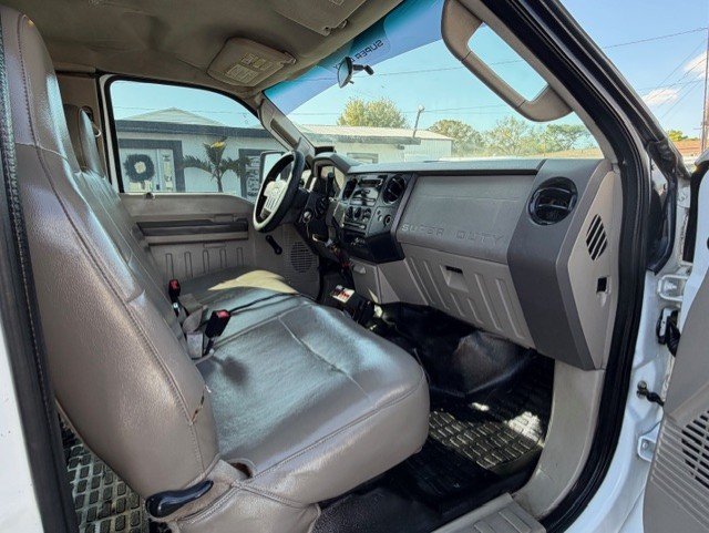 2008 Ford F-450 Super Duty - $22,888
