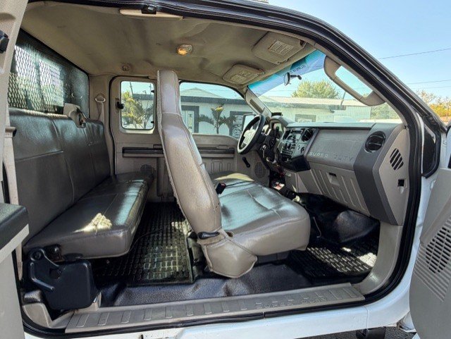 2008 Ford F-450 Super Duty - $22,888