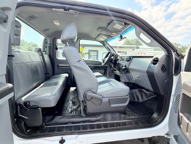 2015 Ford F-350 - $20,888