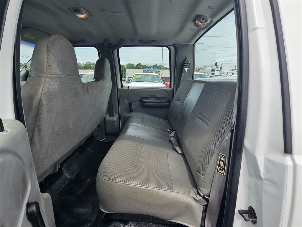 2002 Ford F250 - $15,888
