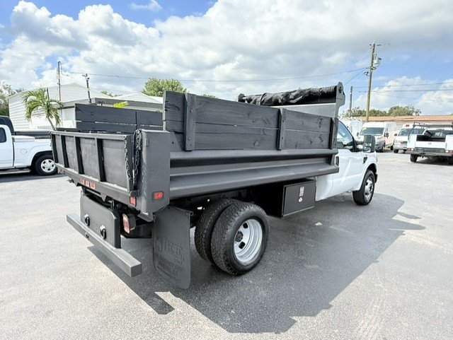 2008 Ford F-350 - $16,888
