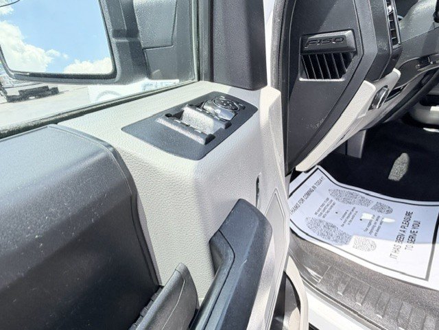 2020 Ford F150 - $17,888