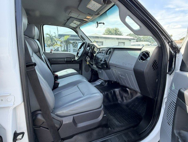 2016 Ford F-350 - $18,888