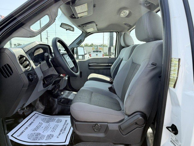 2014 Ford F-250 - $13,888