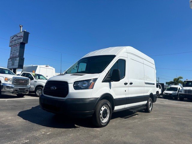 The 2019 Ford T350 Vans Cargo photos