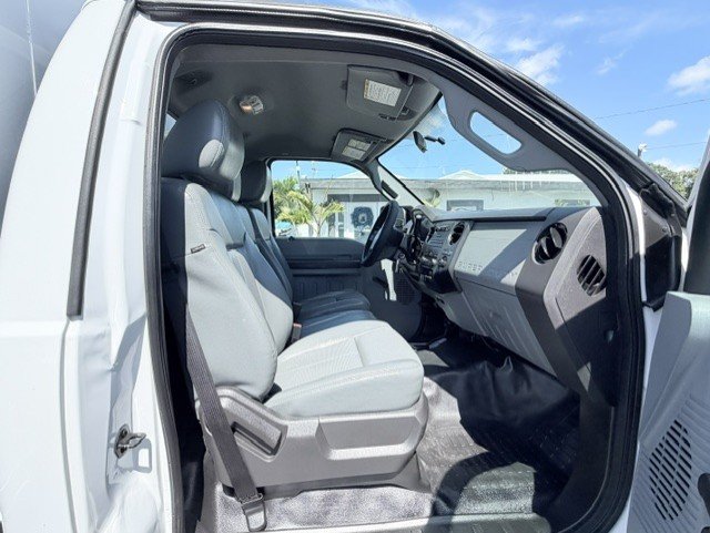 2016 Ford F450 - $22,888