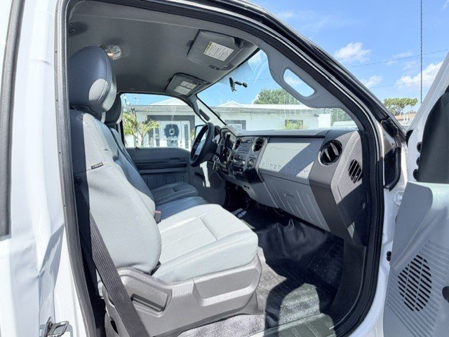 2016 Ford F450 - $22,888