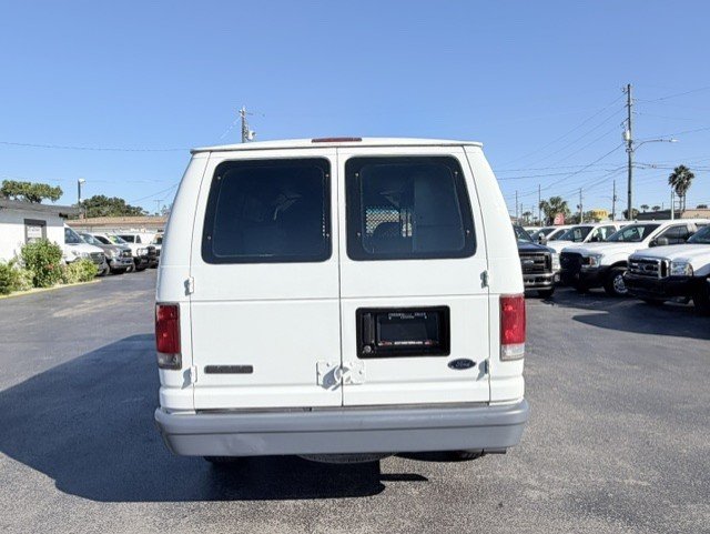2006 Ford E-250 - $10,888