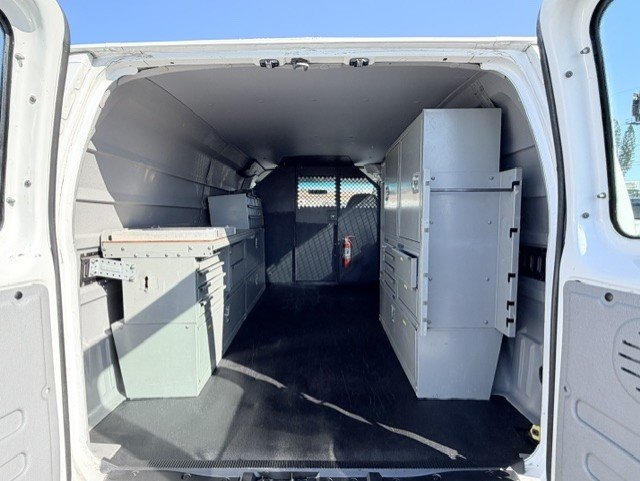 2006 Ford E-250 - $10,888