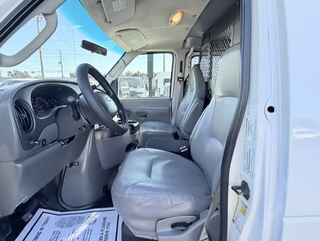 2006 Ford E-250 - $10,888