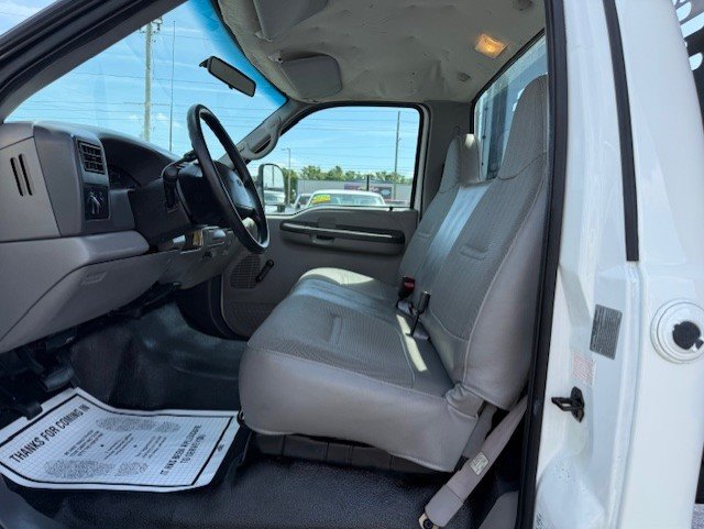 1999 Ford F450 XL photo