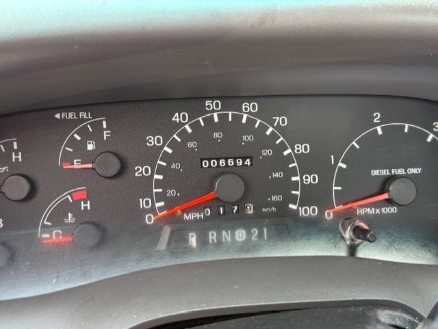 1999 Ford F450 XL photo