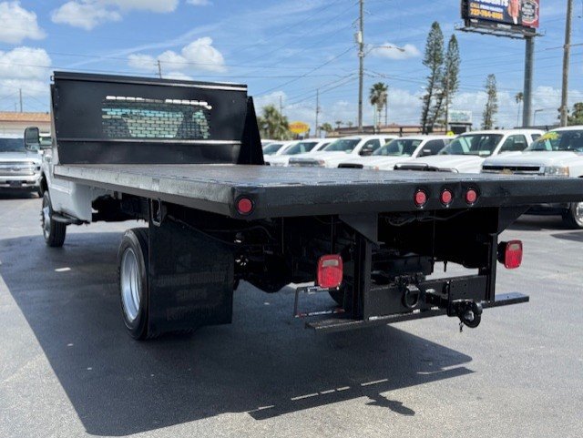 1999 Ford F450 XL photo