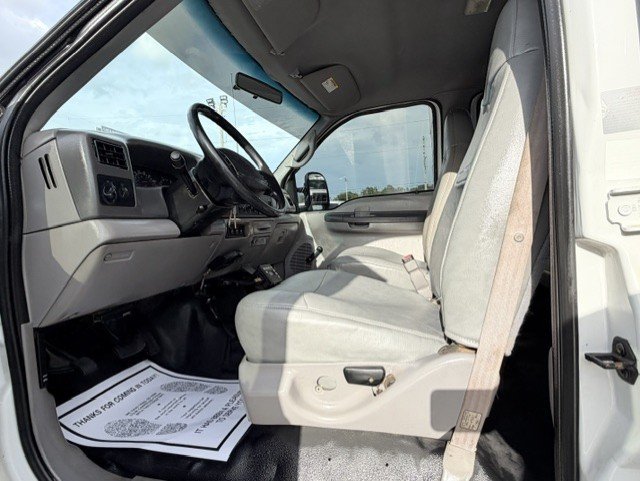 2000 Ford F-350 - $22,888