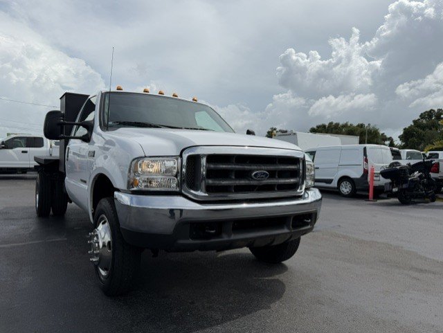 2000 Ford F550 - $22,888