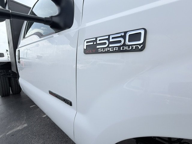 2000 Ford F550 - $22,888
