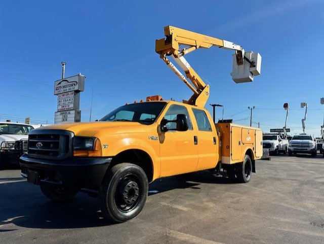 1999 Ford F450 XL photo