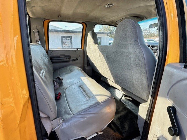 1999 Ford F450 XL photo