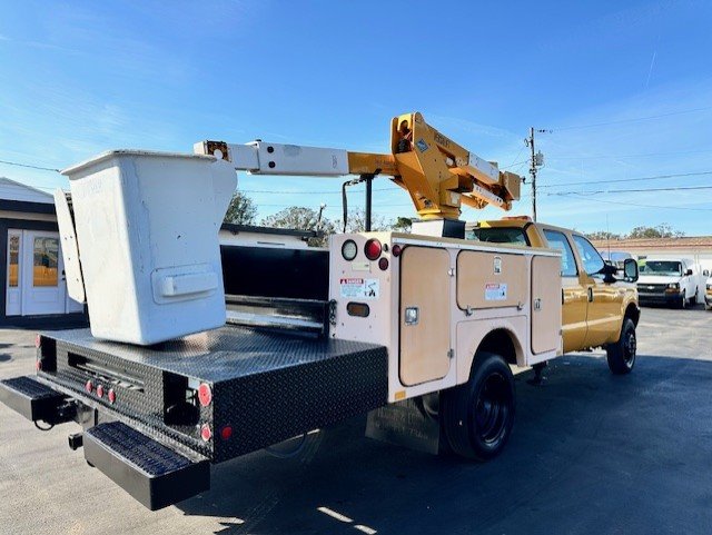 1999 Ford F450 XL photo