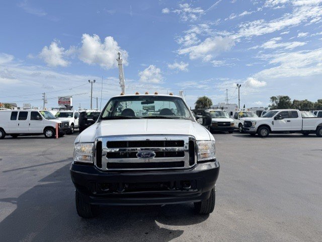 2002 Ford F-450 - $23,888
