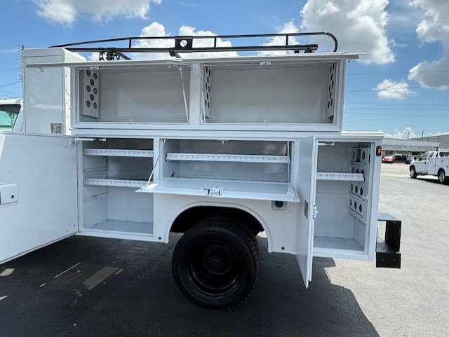 2000 Ford F-450 - $13,888