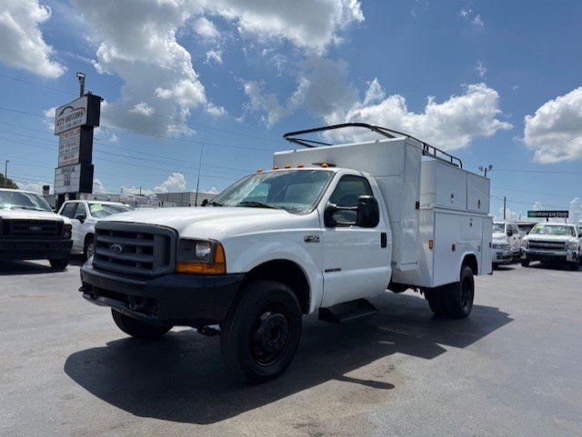 2000 Ford F-450 - $13,888