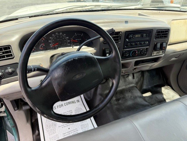 2000 Ford F-450 - $13,888