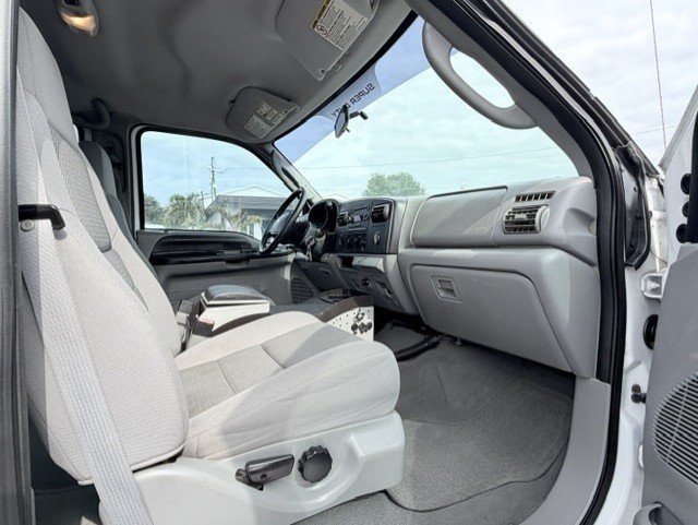 2005 Ford F-250 - $17,888