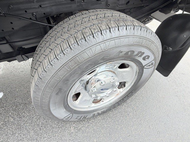 2005 Ford F-250 - $17,888