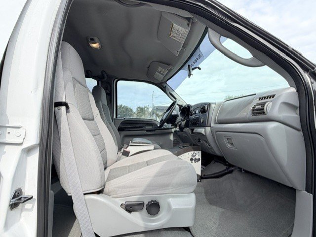 2005 Ford F-250 - $17,888