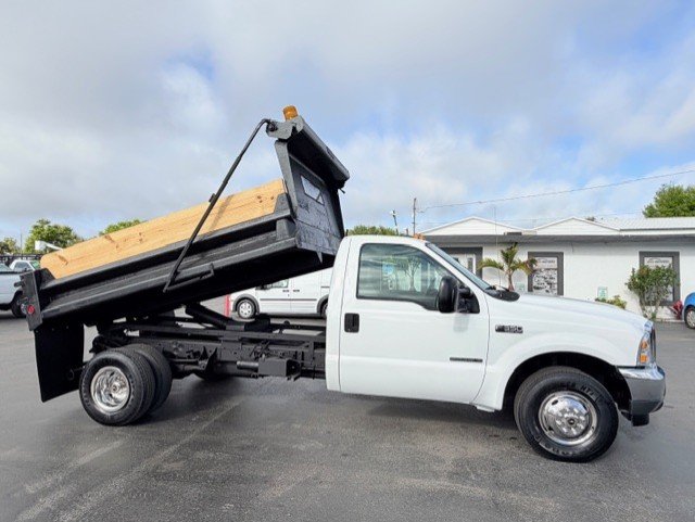 2001 Ford F-350 Super Duty - $19,888