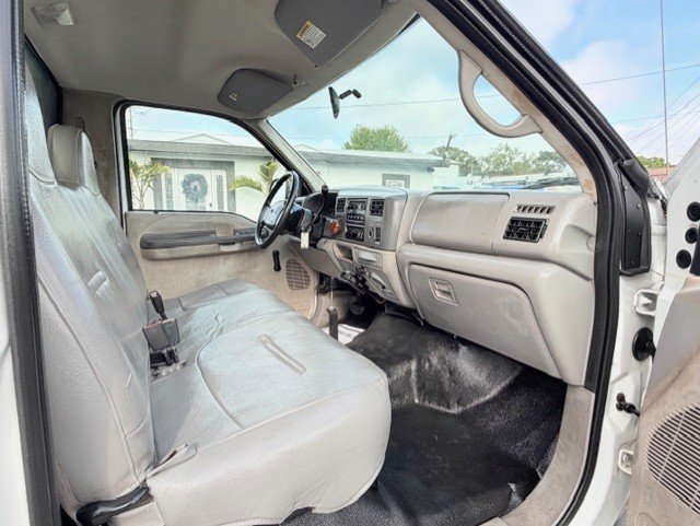 2001 Ford F-350 Super Duty - $19,888