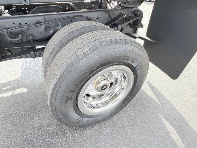 2001 Ford F-350 Super Duty - $19,888