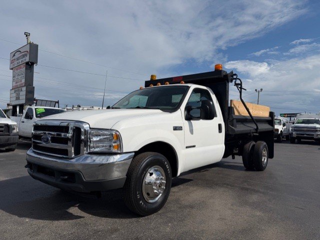 2001 Ford F-350 Super Duty - $20,888