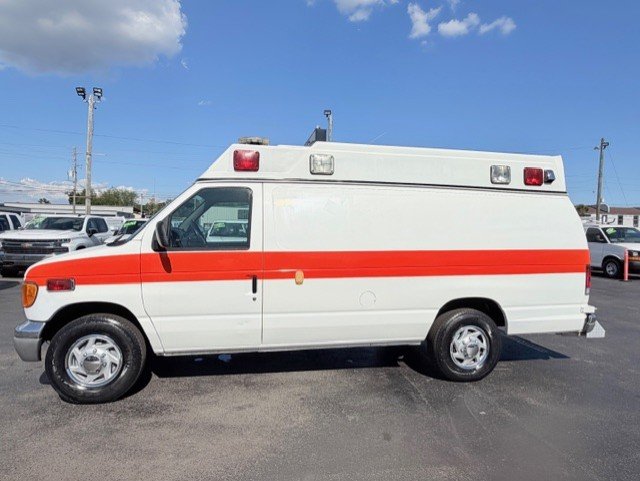 1999 Ford E350 - $13,888